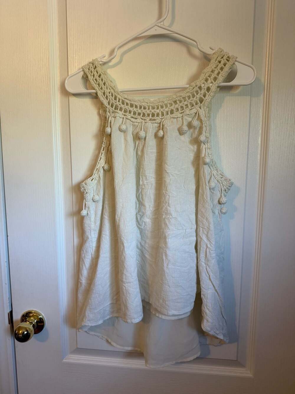 Laju Lindie Crochet Detail Pom Pom Top Off White Size Large